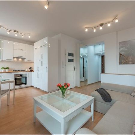 P&O Apartments Bialobrzeska Warsaw Ngoại thất bức ảnh